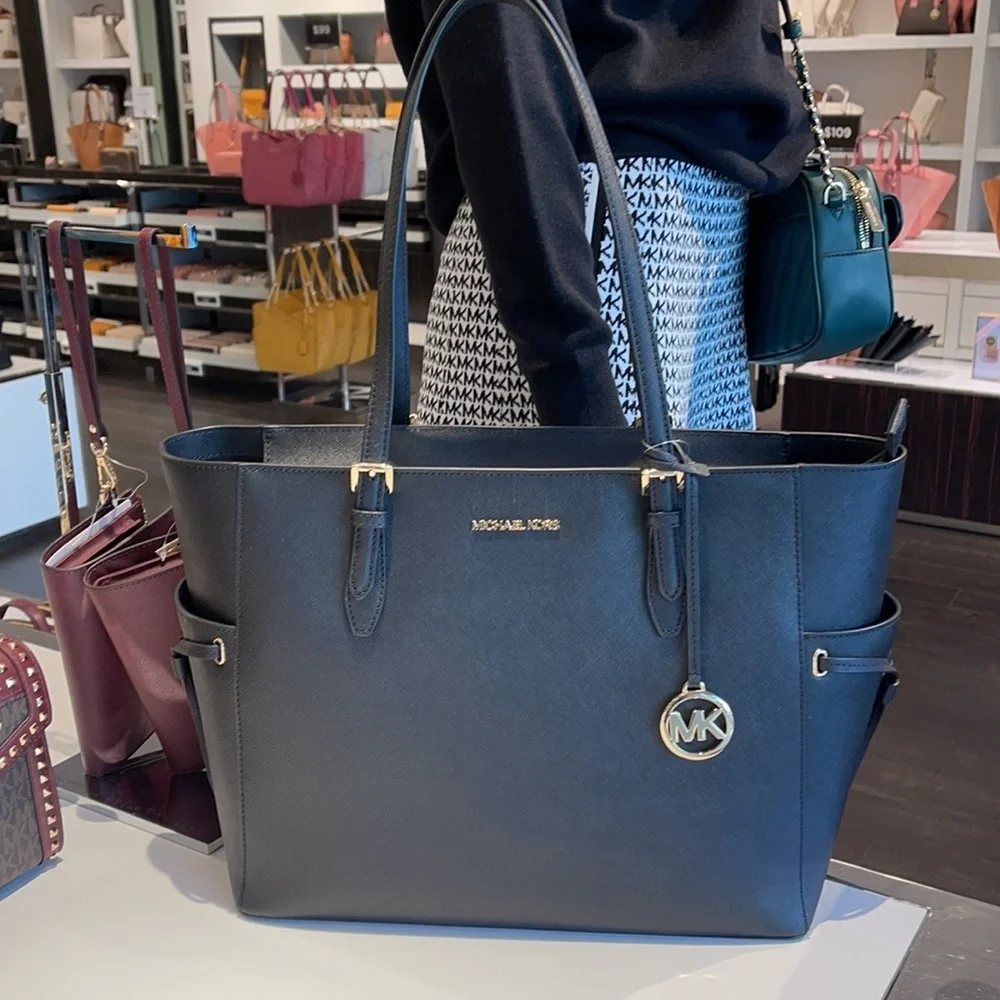 Michael Kors Gilly Travel Large Drawstring Tote - Picture 16 of 16